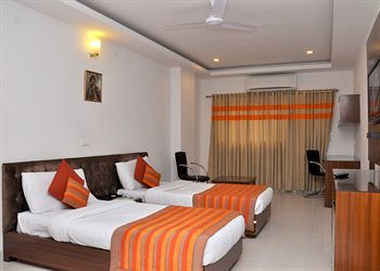 Dwarka Palace Samalkha Екстер'єр фото