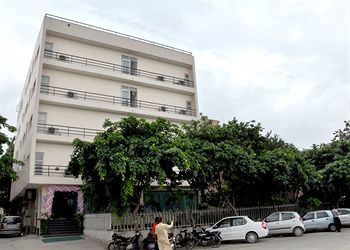 Dwarka Palace Samalkha Екстер'єр фото